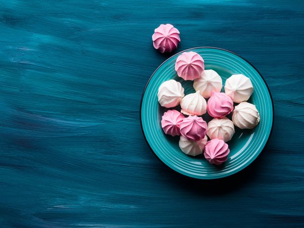 Quelle est la technique pour des meringues françaises inratables avec une consistance croquante et fondante?